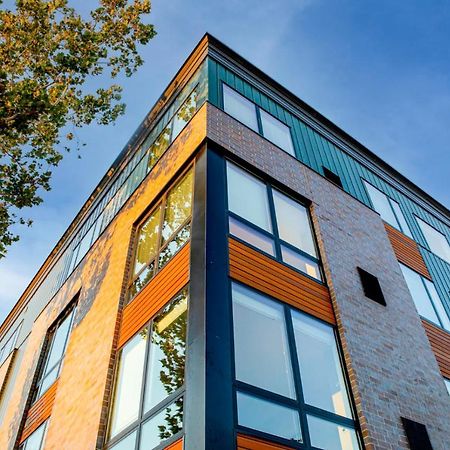Sleepover Studio Apartments Де-Мойн Экстерьер фото