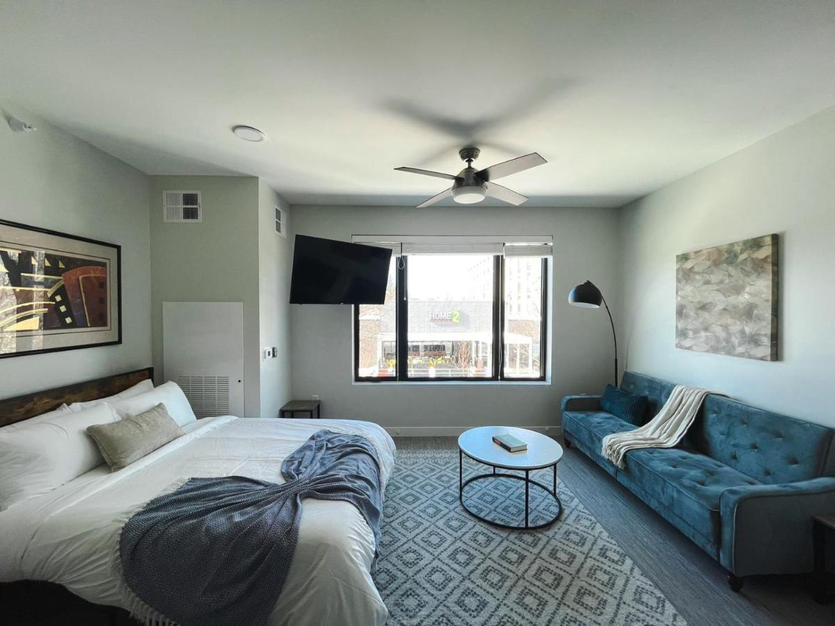 Sleepover Studio Apartments Де-Мойн Экстерьер фото