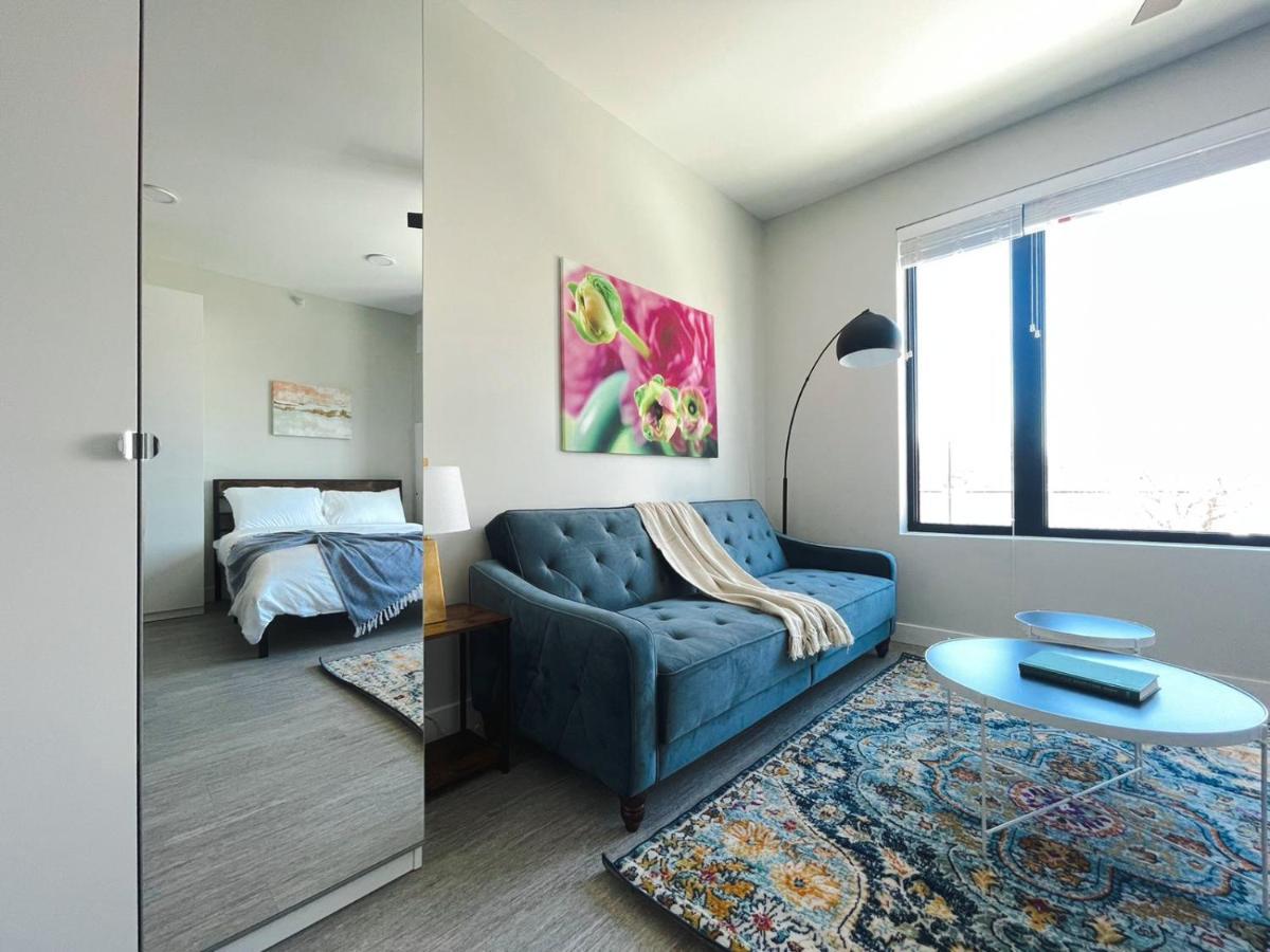 Sleepover Studio Apartments Де-Мойн Экстерьер фото