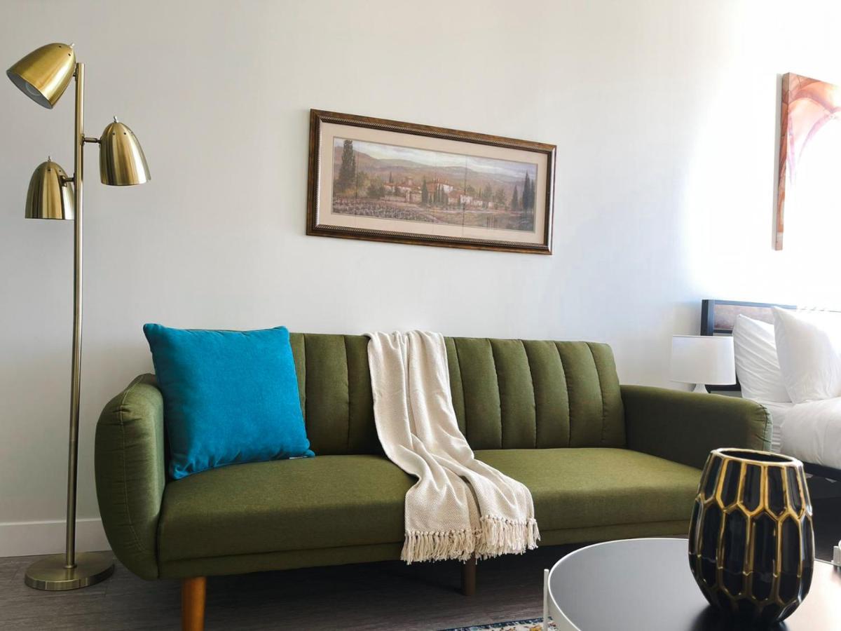 Sleepover Studio Apartments Де-Мойн Экстерьер фото